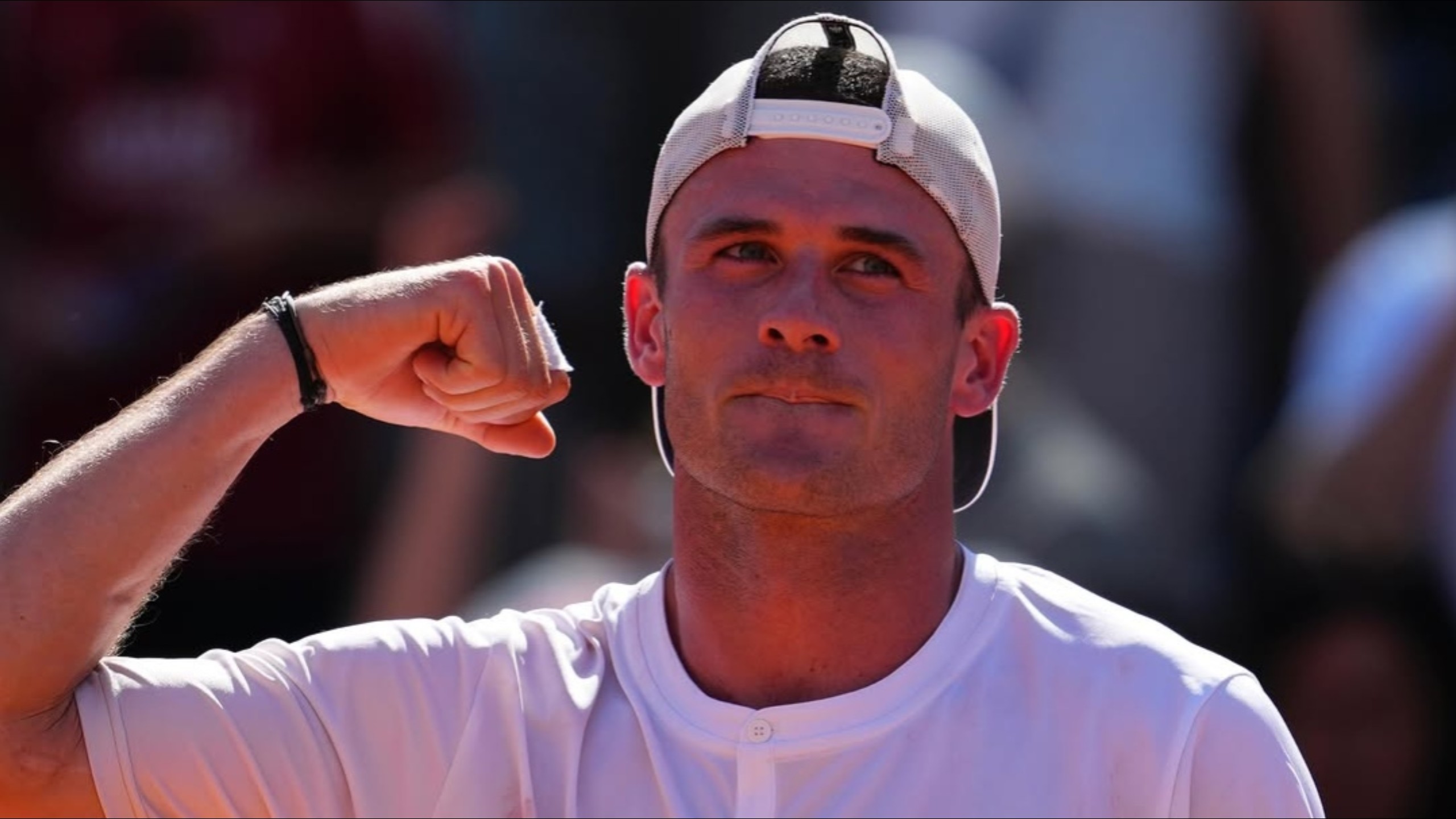 技惊四座的 技惊四座的