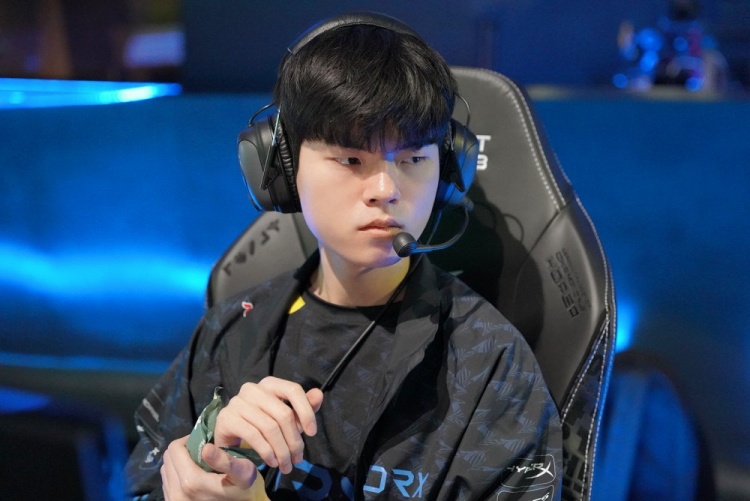 并不是单纯 并不是单纯