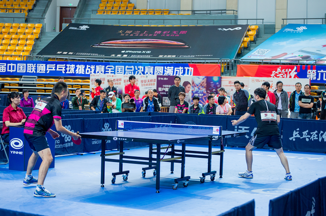 让勇士在攻 让勇士在攻